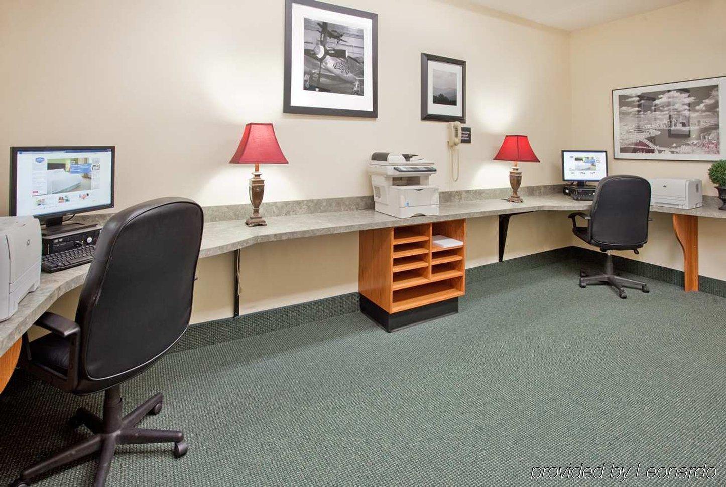 Hampton Inn Pittsburgh/Airport Moon Township Exterior photo