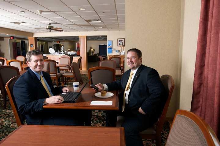 Hampton Inn Pittsburgh/Airport Moon Township Restaurant photo
